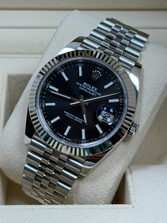 Rolex Datejust 41 126334 Schwarz / 2019 / Full Set / Top Zustand / Service 06/2026