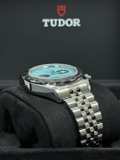 Tudor Black Bay Chrono Flamingo Blue / 2025 / Full Set / Neuwertig