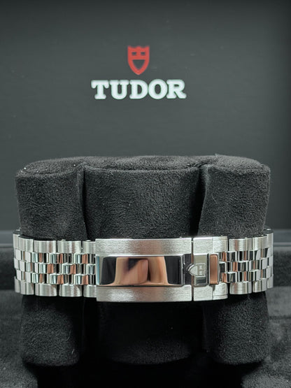 Tudor Black Bay Chrono Flamingo Blue / 2025 / Full Set / Neuwertig