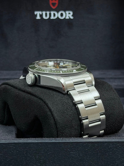 Tudor Black Bay Harrods Edition / 2022 / Full Set / Top Zustand