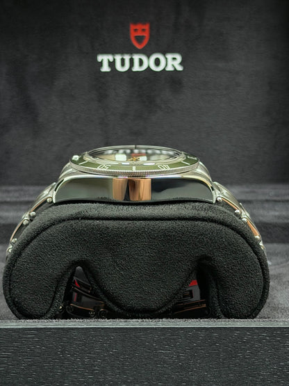 Tudor Black Bay Harrods Edition / 2022 / Full Set / Top Zustand