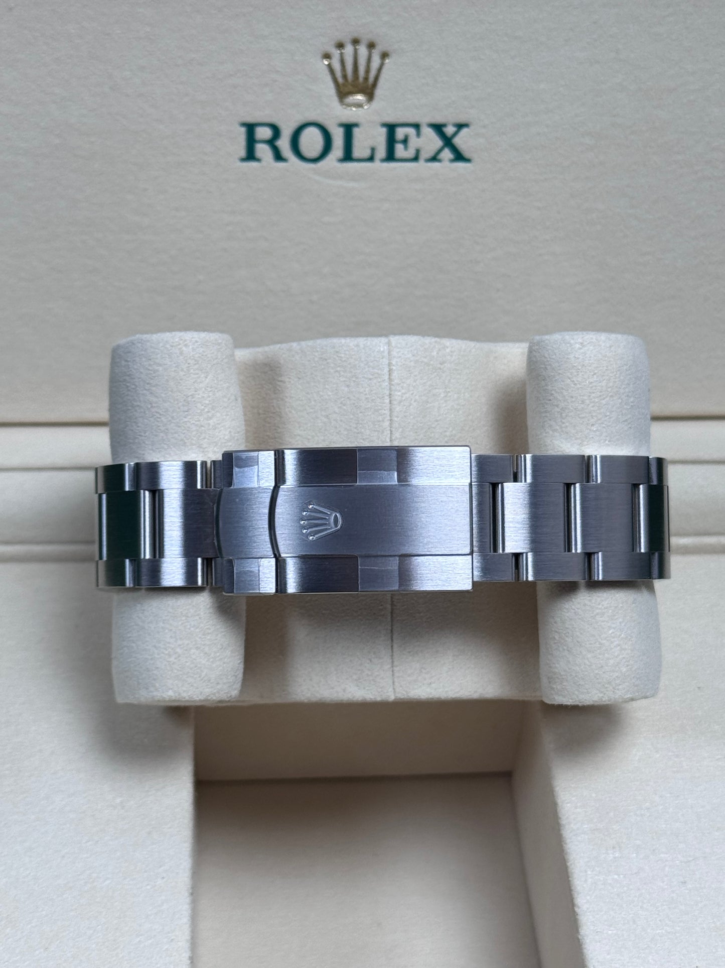 Rolex Oyster Perpetual 41 Pistachio / 2025 / Full Set / Verklebt