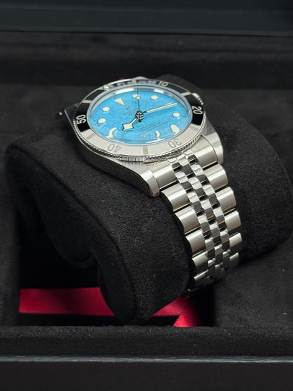 Tudor Black Bay 54 Lagoon Blue / 2025 / Full Set / Neuwertig