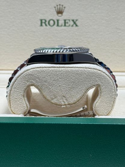 Rolex GMT Master 2 Sprite / 2022 / Full Set / Neuwertig