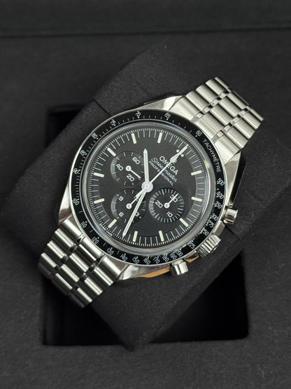 Omega Speedmaster Moonwatch Saphir / 2022 / Full Set / Sehr gut
