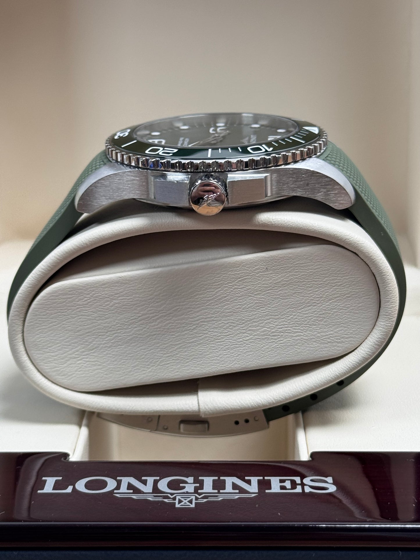 Longines Hydroconquest 43mm Grün / 2022 / Full Set / Sehr gut