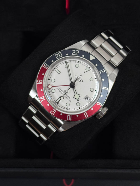 Tudor Black Bay GMT Opal 79830RB / 2024 / Full Set / Neuwertig