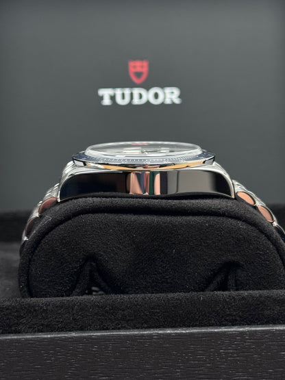 Tudor Black Bay Chrono Blau M79360B / 2024 / Full Set / Top Zustand