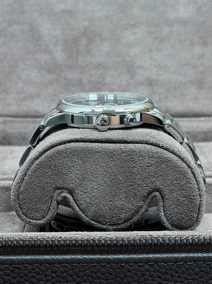 NOMOS Glashütte Club Neomatik Worldtime / 2025 / Full Set / Top Zustand