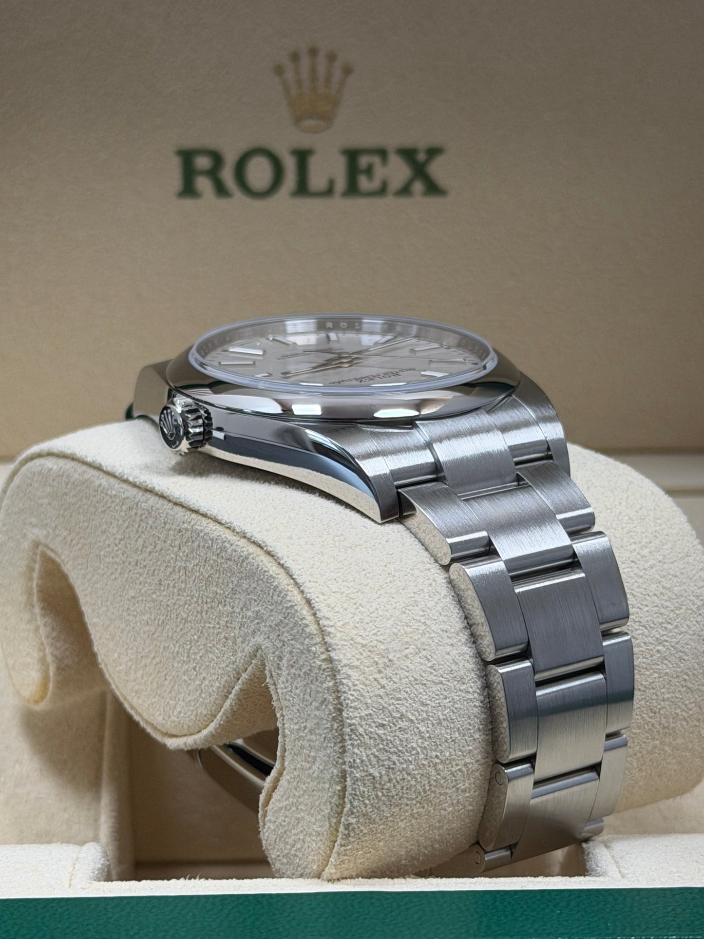 Rolex Oyster Perpetual 39 Weiß / 2017 / Full Set / Top Zustand