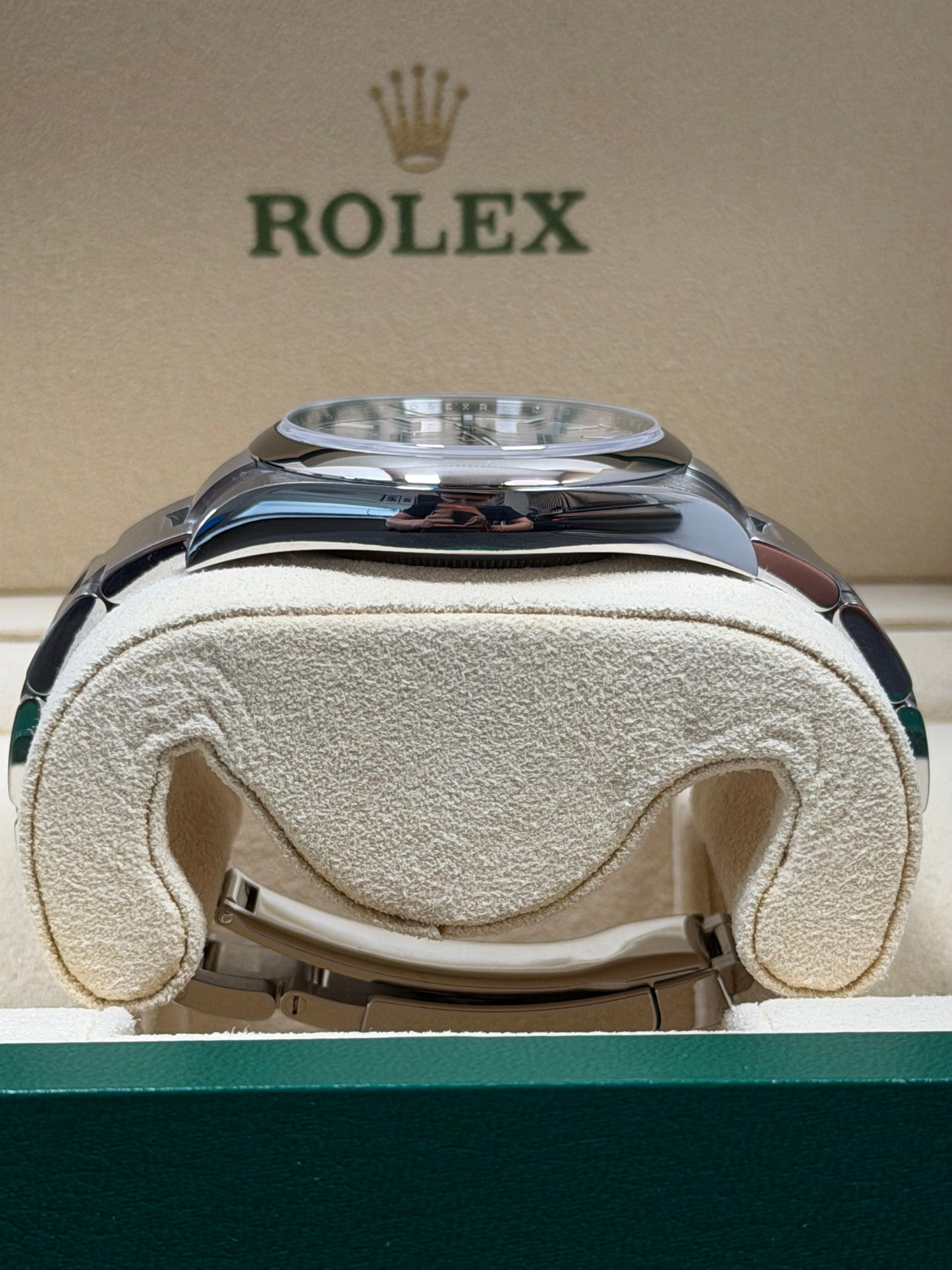 Rolex Oyster Perpetual 39 Weiß / 2017 / Full Set / Top Zustand