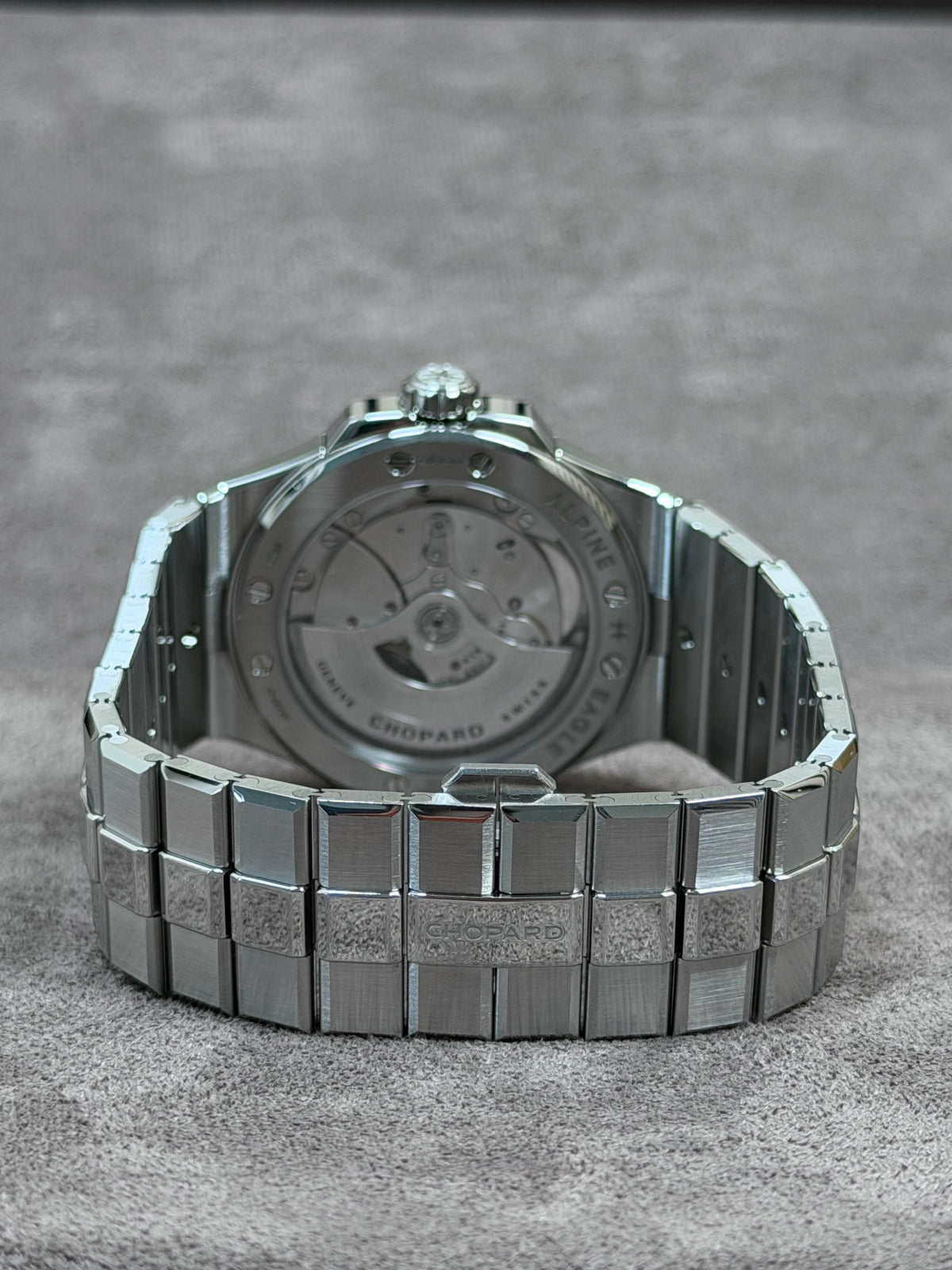 Chopard Alpine Eagle 41 Blau / 2026 / Full Set / Top Zustand