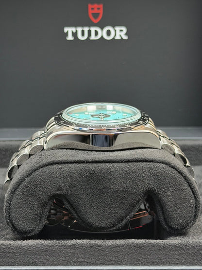 Tudor Black Bay Chrono Flamingo Blue / 2026 / Full Set / Ungetragen
