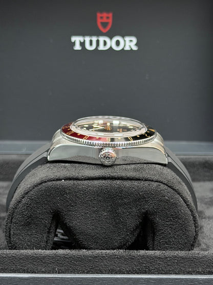 Tudor Black Bay 58 GMT / 2026 / Full Set / Sehr gut
