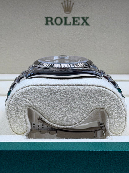Rolex Datejust 41 126334 Schwarz / 2024 / Full Set / Top Zustand