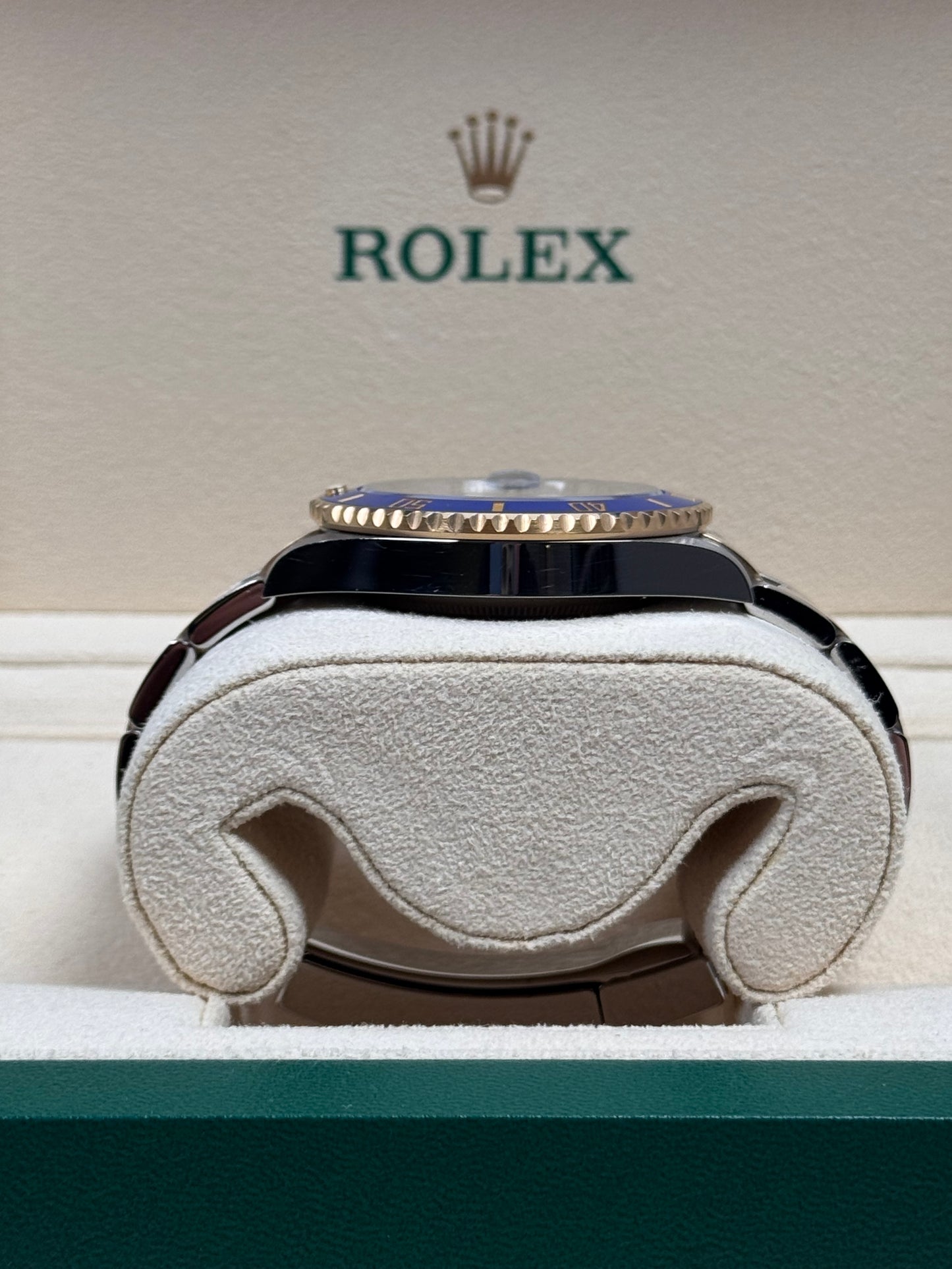 Rolex Submariner Date 41 126613LB "Bluesy"/ 2023 / Full Set / Sehr gut