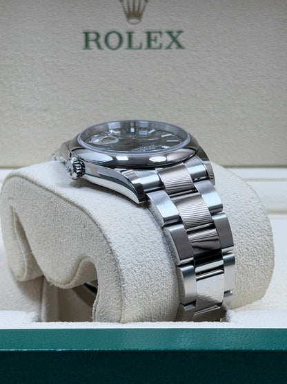 Rolex Datejust 36 126200 Mint Palm Dial / 2023 / Full Set / Sehr gut