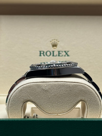 Rolex Submariner Date 126610LN / 2025 / Full Set / Ungetragen