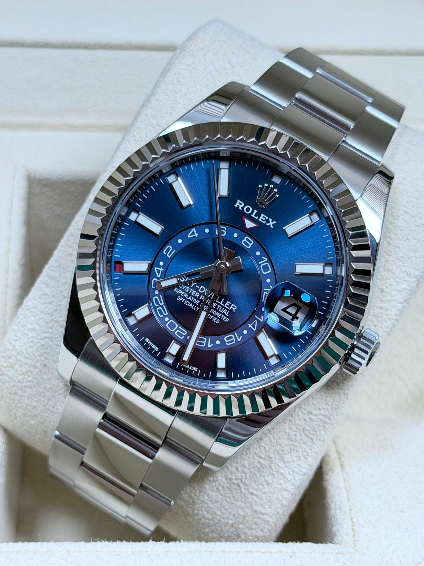 Rolex Sky-Dweller Blau 326934 / 2017 / Full Set / Top Zustand