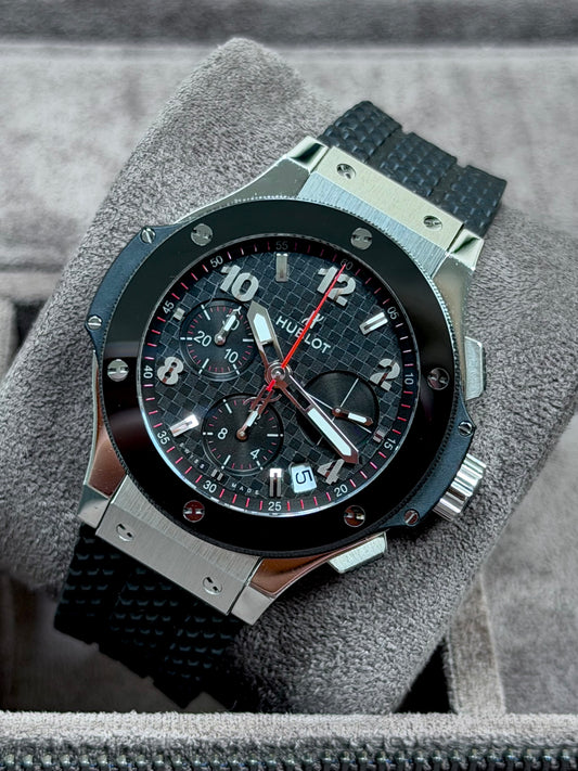 Hublot Big Bang Steel Ceramic / 2024 / Full Set / Top Zustand