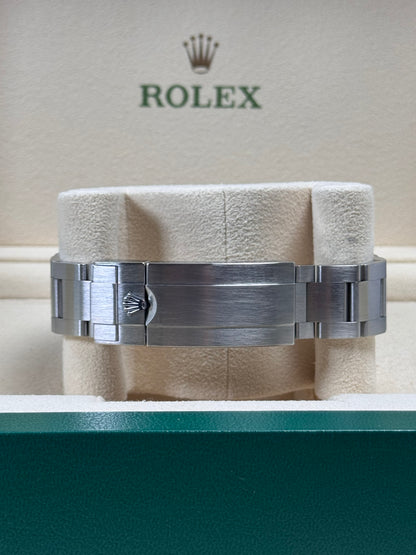 Rolex Submariner Date 126610LV "Starbucks" MK2 / 2023 / Full Set / Top Zustand