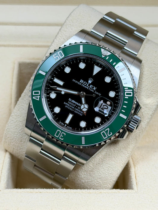 Rolex Submariner Date Starbucks MK1 126610LV / 2023 / Full Set / Top Zustand