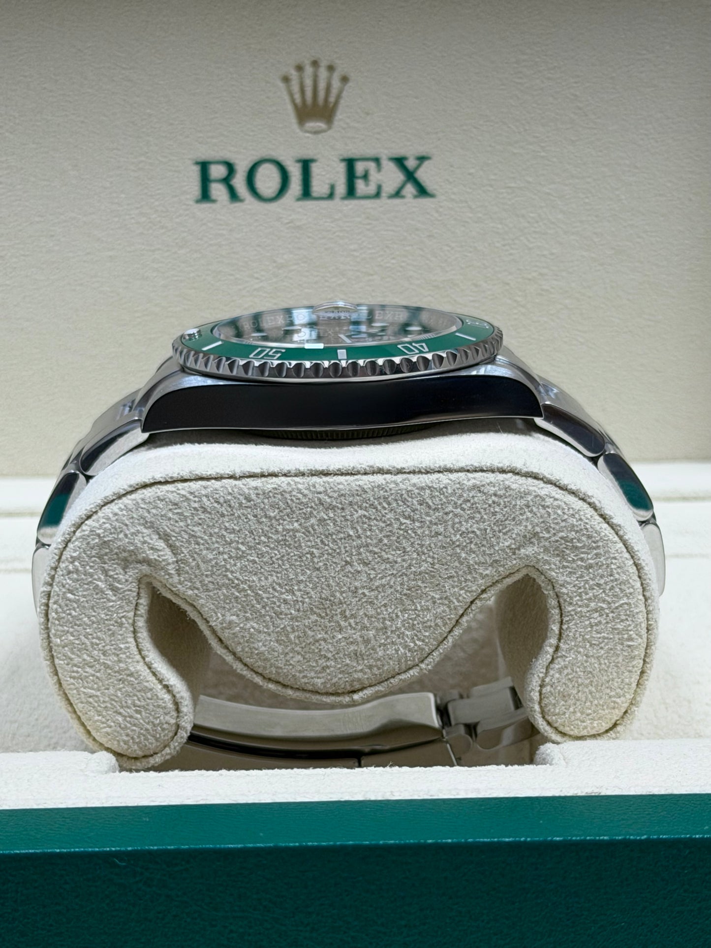 Rolex Submariner Date Starbucks MK1 126610LV / 2023 / Full Set / Top Zustand