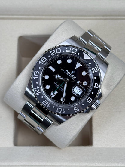 Rolex GMT Master 2 "Bruce Wayne" 126710GRNR / 2025 / Full Set / Ungetragen