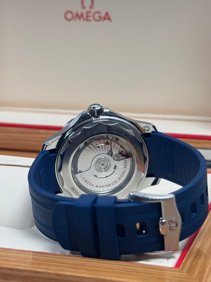 Omega Seamaster Diver 300M Grau Blau / 2020 / Full Set / Sehr gut