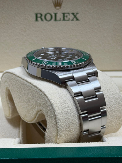 Rolex Submariner Date Starbucks MK1 126610LV / 2021 / Full Set / Top Zustand