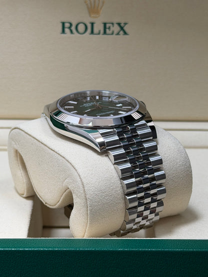 Rolex Datejust 41 126300 Grün Ombré/ 2026 / Full Set / Ungetragen
