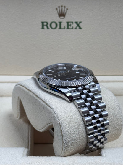 Rolex Datejust 41 126334 Schwarz / 2020 / Full Set / Top Zustand