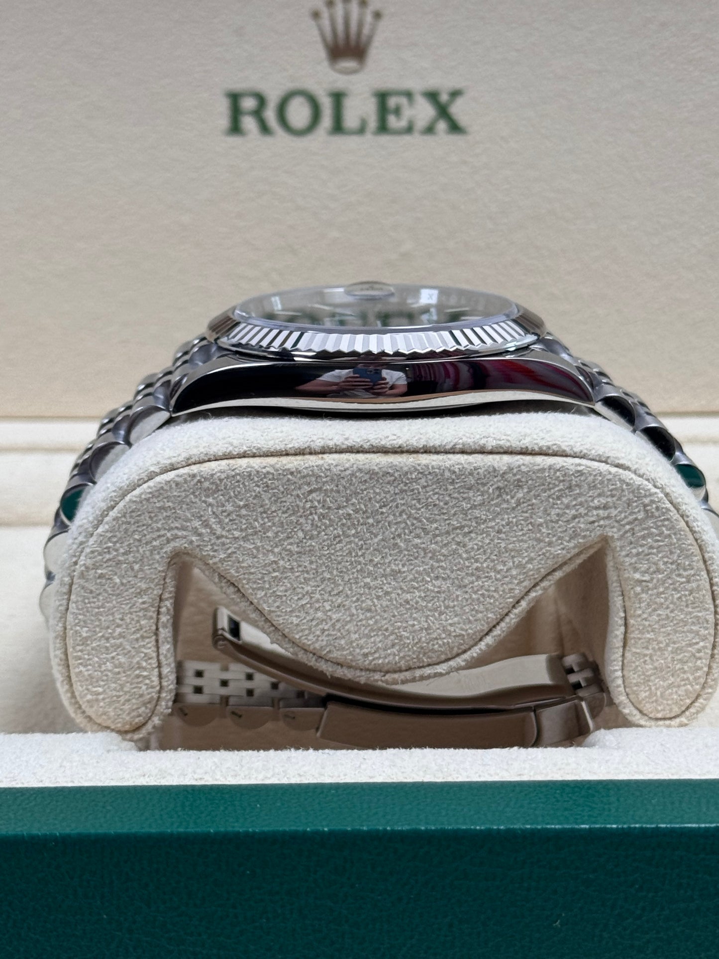 Rolex Datejust 41 126334 Schwarz / 2020 / Full Set / Top Zustand
