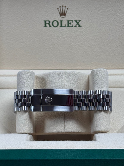 Rolex Datejust 41 126334 Schwarz / 2020 / Full Set / Top Zustand