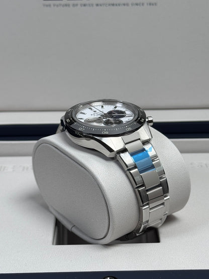 Zenith Chronomaster Sport Weiß / 2025 / Full Set / Neuwertig
