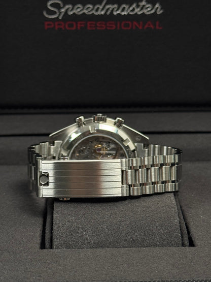 Omega Speedmaster Moonwatch Professional Saphir  / 2023 / Full Set / Neuwertig