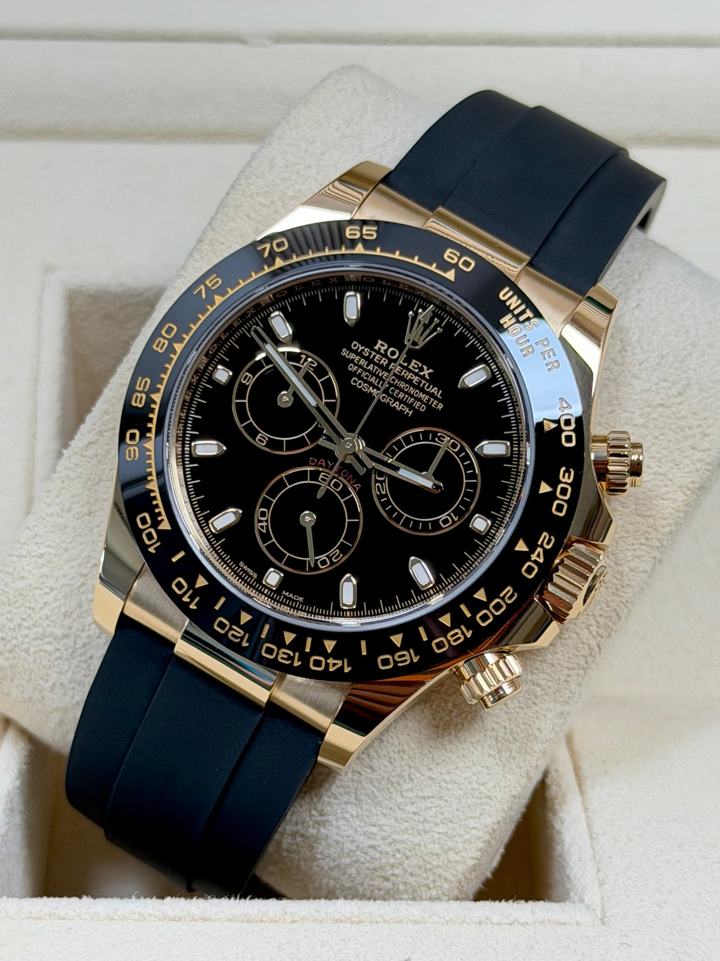 Rolex Daytona Oysterflex Gelbgold 116518LN / 2022 / Full Set / Top Zustand