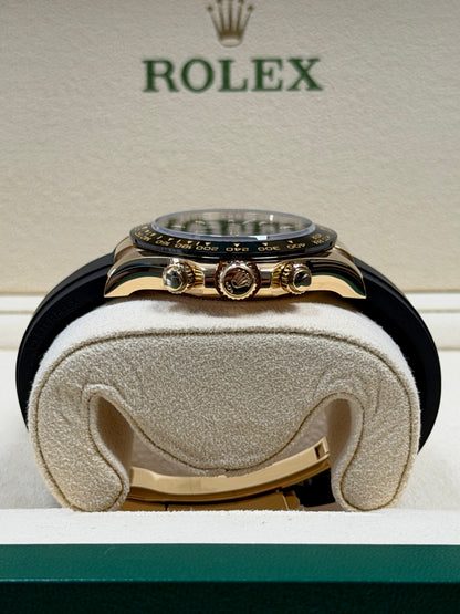 Rolex Daytona Oysterflex Gelbgold 116518LN / 2022 / Full Set / Top Zustand
