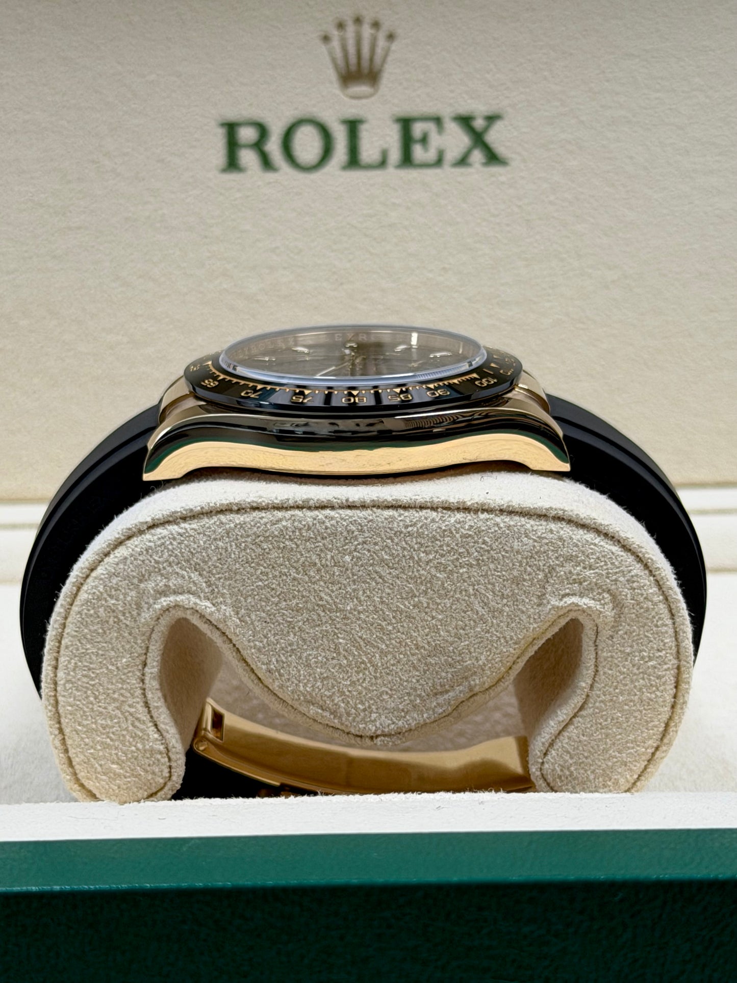 Rolex Daytona Oysterflex Gelbgold 116518LN / 2022 / Full Set / Top Zustand