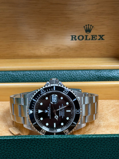Rolex Submariner Date 16610 / 2003 / Full Set / Rolex Service 08/2025 / Sehr gut