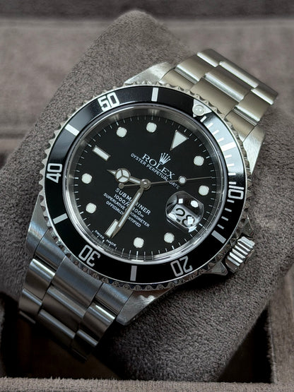 Rolex Submariner Date 16610 / 2003 / Full Set / Rolex Service 08/2025 / Sehr gut