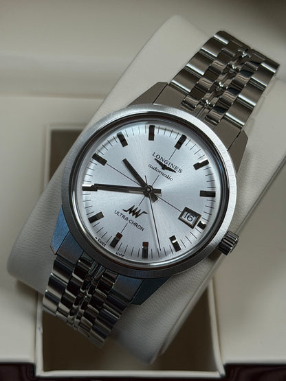 Longines Ultra-Chron Classic 37mm / 2025 / Full Set / Top Zustand