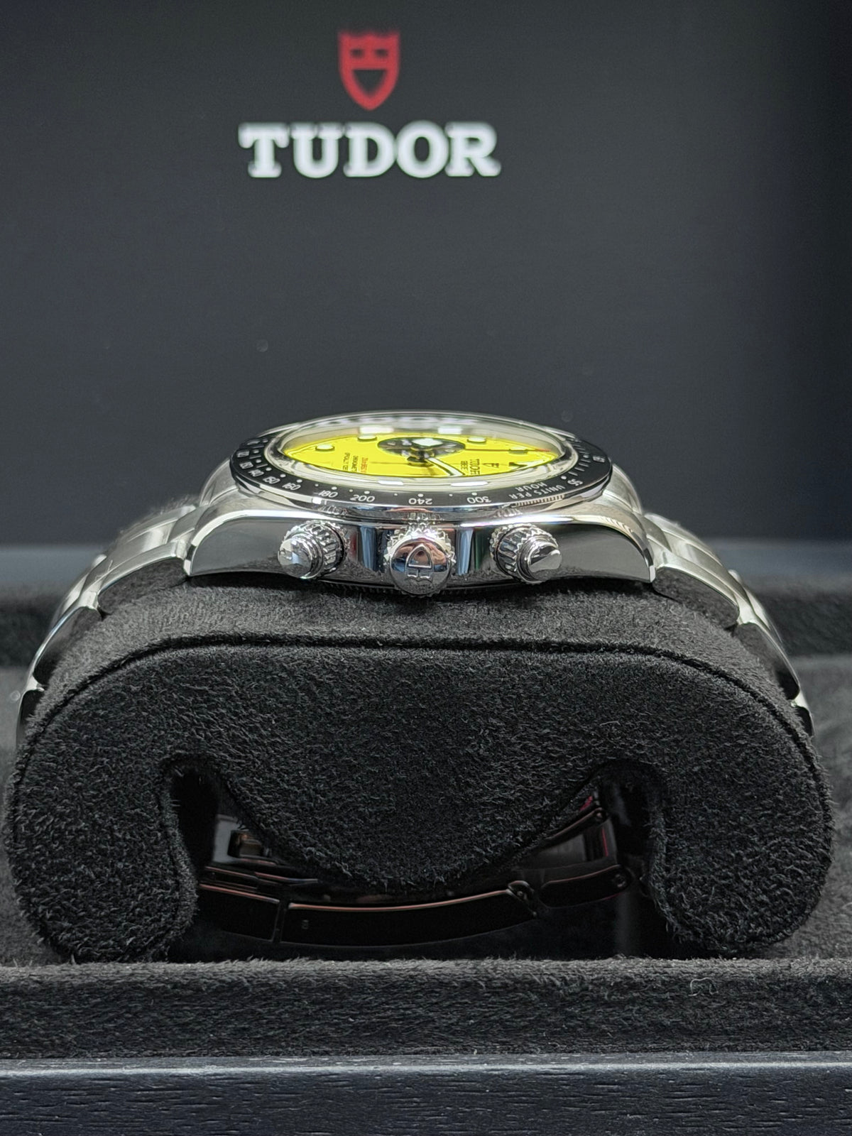 Tudor Black Bay Chrono Gelb "Bumblebee" / 2026 / Full Set / Ungetragen