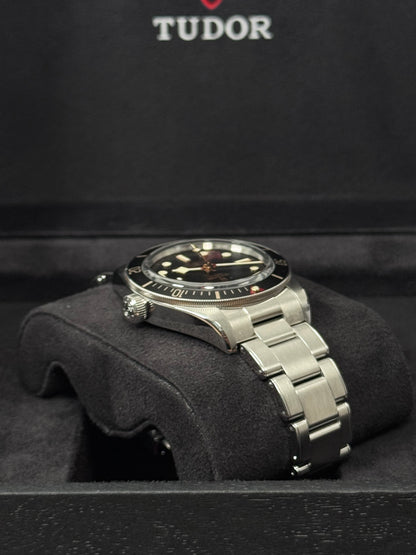 Tudor Black Bay 58 Schwarz / 2023 / Full Set / Top Zustand
