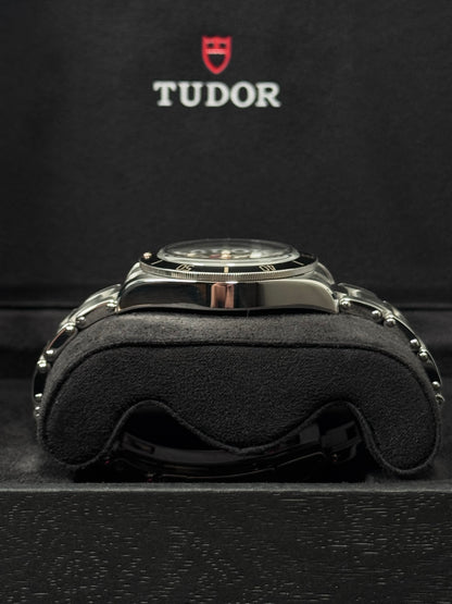 Tudor Black Bay 58 Schwarz / 2023 / Full Set / Top Zustand