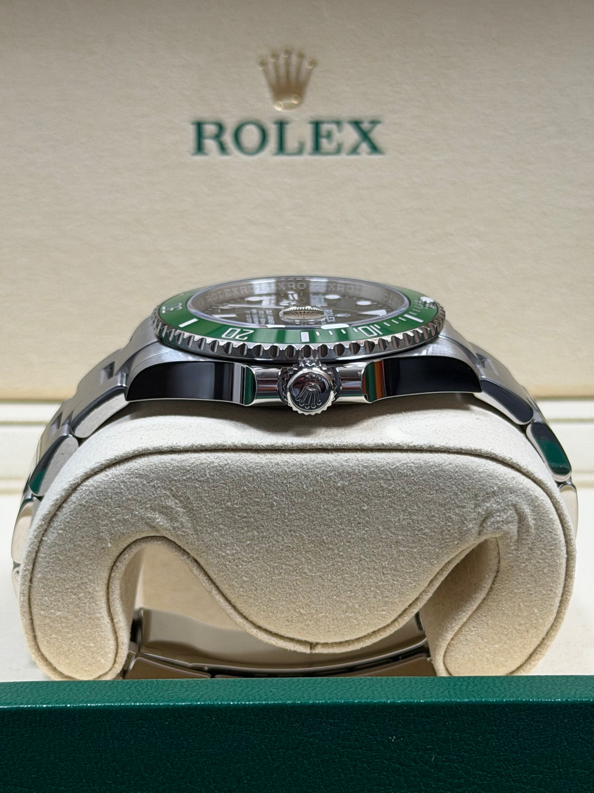 Rolex Submariner Date Starbucks MK2 126610LV / 2026 / Full Set / Neuwertig