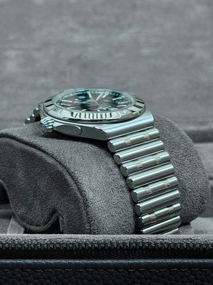 Breitling Chronomat B31 Automatic 40 Grün / 2026 / Full Set / Verklebt