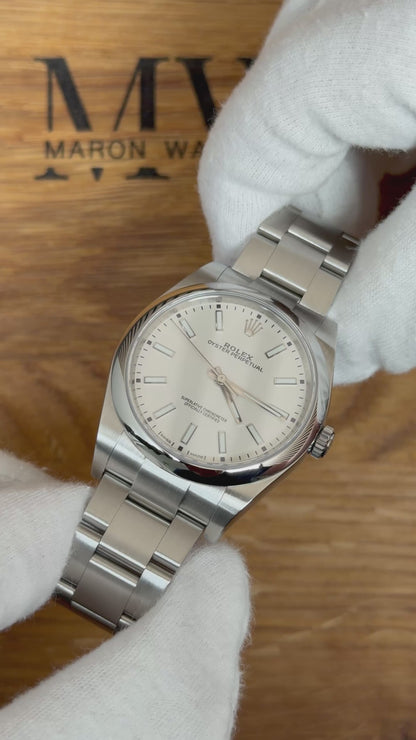 Rolex Oyster Perpetual 39 Weiß / 2017 / Full Set / Top Zustand