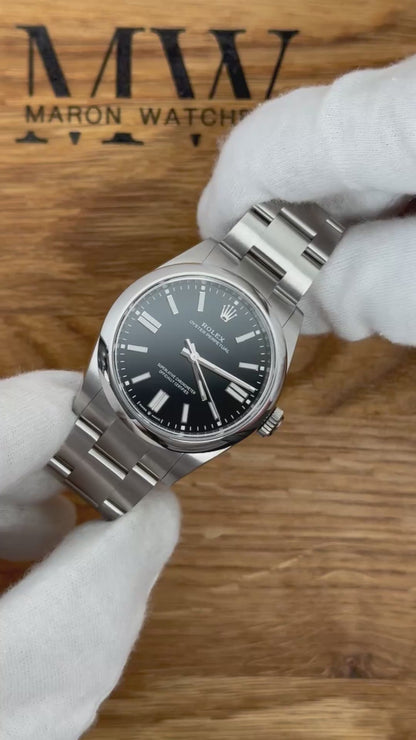 Rolex Oyster Perpetual 41 Schwarz 134300 / 2025 / Full Set / Ungetragen