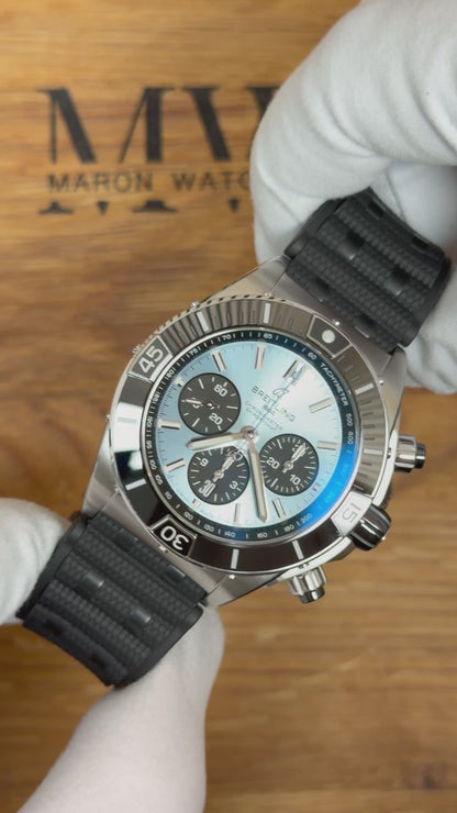 Breitling Super Chronomat B01 44 Ice Blue / 2025 / Full Set / Neuwertig
